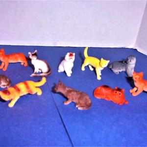 Fairy Garden Cats/Hard Plastic/ Singles/ Minis/Supplies*