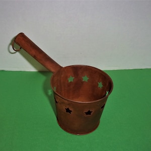 Rusty Metal Can w/Cutout Stars & Long Handle/ Home Decor/ Supplies*