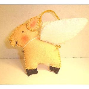 When Pigs Fly Ornament/Felt / Single/ Handmade/ MADE to Order**