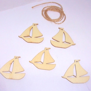 Unfinished Wooden Cutouts- Small Sailboats/ Set of 5/ Craft Supplies /Free Shipping*