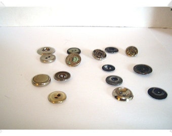 Vintage Metal Buttons/ Assorted Lot / Craft Supplies/ (#226) *