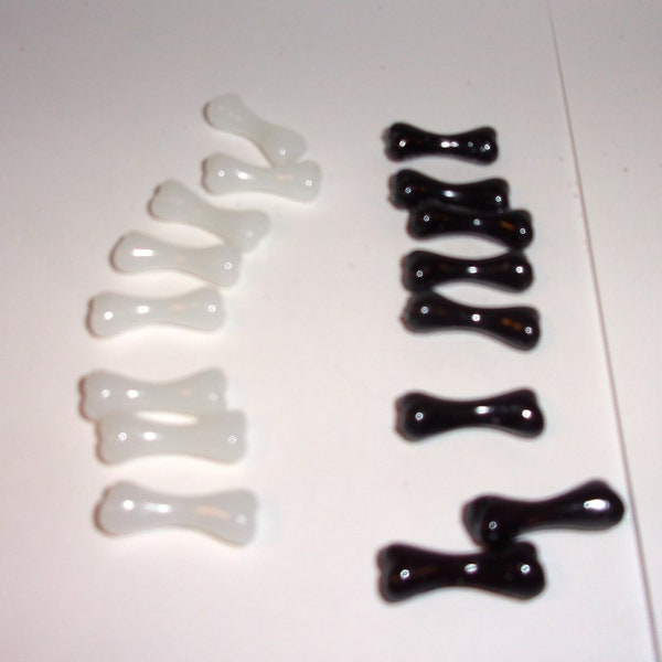 Halloween Tiny Acrylic Bone Embellishments/16 pieces/Black and White/ Holiday/ Craft Supplies*