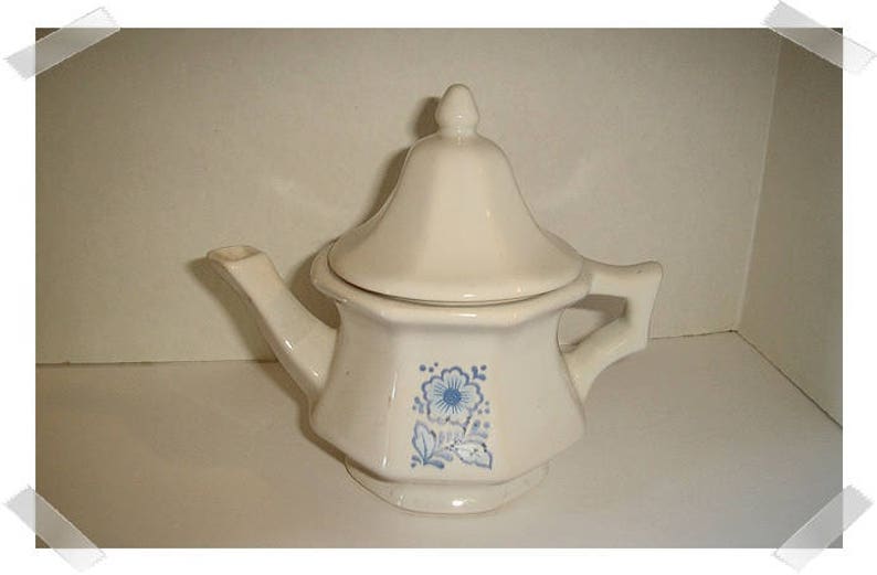 White Ceramic Avon Teapot with Blue Flower Small size Vintage*
