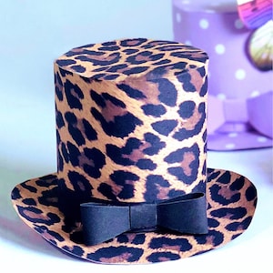 Leopard print mini top hat templates and patterns. No-sew hat step by step instructions included. 3 mini top hat designs by Happythought.