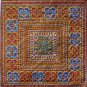 Embroidered fabric pouch entirely handmade, women&#39;s shoulder bag, traditional Vietnamese embroidery, ancestral techniques, ethnic crafts,