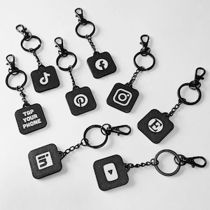 Custom NFC Keychain: Make Networking Effortless!