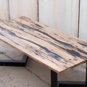 Table à manger ancienne en chêne et époxy 220x100 cm