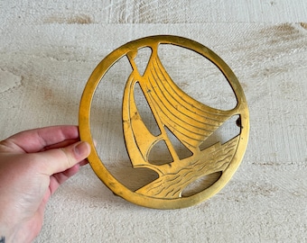 Vintage Solid Brass Sail Boat Footed Trivet - Vintage Brass Nautical Boat Ornate Round Hot Plate Stand