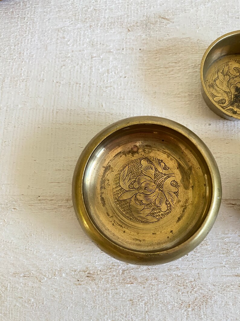 Brass Set of 4 Stacking Shallow Cup Bowls Made in China Etched Brass Graduated Nesting Plates