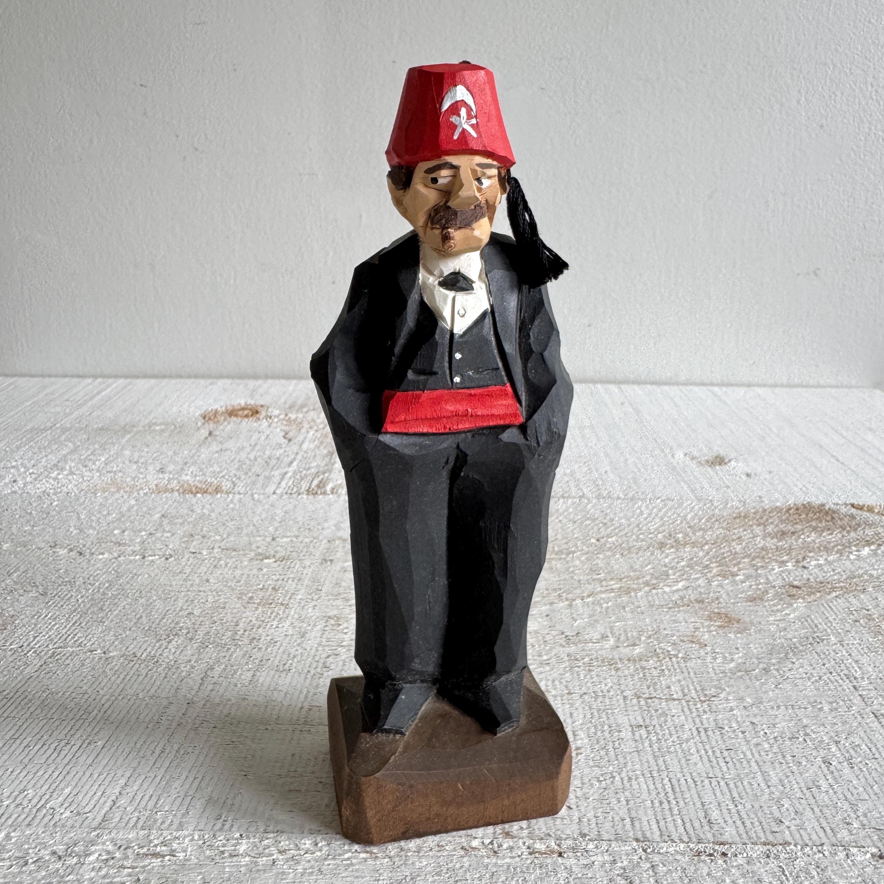Hannah Canada Carving - Etsy