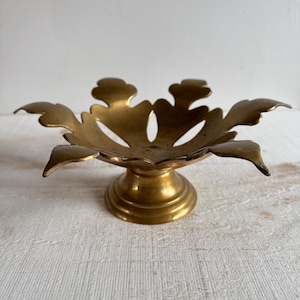 Vintage Brass Raised Bowl - Scalloped Leaf Rim Metal Basket - Brass Trinket Dish with Cut Out Design - Made in India