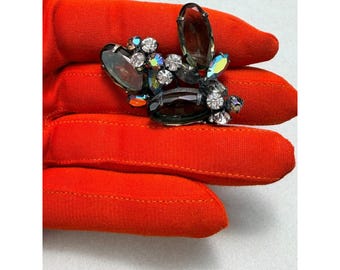 Regency Silver Tone Smoky Clear Prong Set Rhinestone Cluster Pin Signed