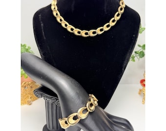 Conjunto de collar y pulsera de eslabones dorados con corona vintage Trifari