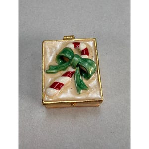 Artform Object D'Art Trinket Box Christmas Candy Cane Trinket Pill Box