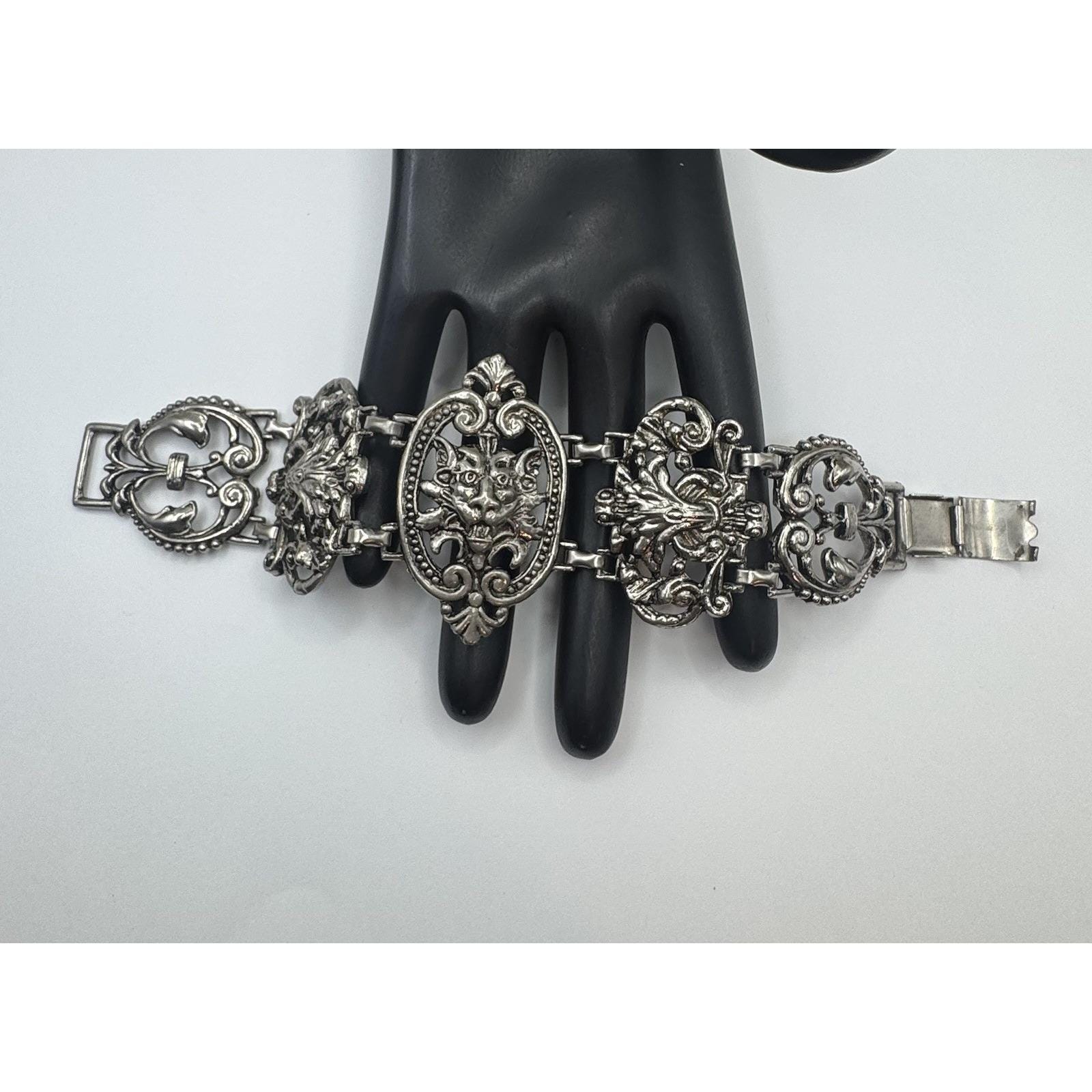 Vintage Revival Gothic Gargoyle Ornate Flexible Link Bracelet
