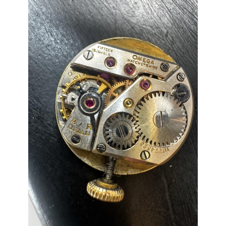 Vintage Ladies Omega 15 Jewels Swiss Watch Movement Dial Only For Parts image 2