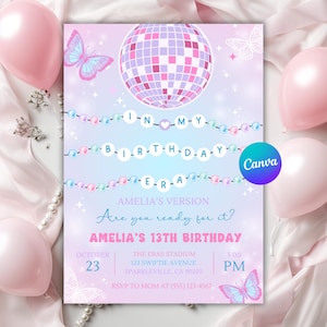 Könnte beinhalten: Rosa und lila Geburtstagseinladung mit einem Discokugel-Design und Schmetterlingen. Der Text lautet "In My Birthday Era" und "Amelia's 13th Birthday". Die Einladung enthält Datum, Uhrzeit und Ort.