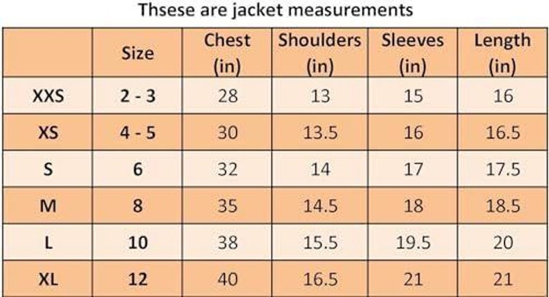 Op de afbeelding: Een lichtoranje en witte maattabel met de titel 'Thsese are jacket measurements' met kolommen voor maat, borst, schouders, mouwen en lengte in inches. De tabel bevat afmetingen voor de maten XXS tot en met XL, vari&euml;rend van 2 tot 12.