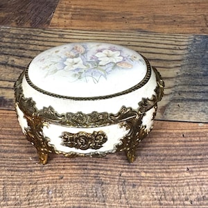 Vintage Japan Porcelain Music Trinket Box Hinged Footed Gold