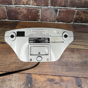 Emerson Research CKS5055S Dual Alarm Clock AM/FM Radio Smart Time Set- TESTED! image 7