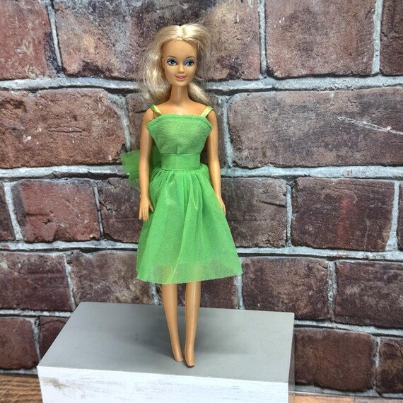 Vtg 1986 BBI Toys Blonde Dream Girl USA 11.5 Doll Green Dress Barbie Clone - Etsy Norway Vtg 1986 BBI Toys Blonde Dream Girl USA 11.5 Doll Green Dress Barbie Clone - Etsy Norway