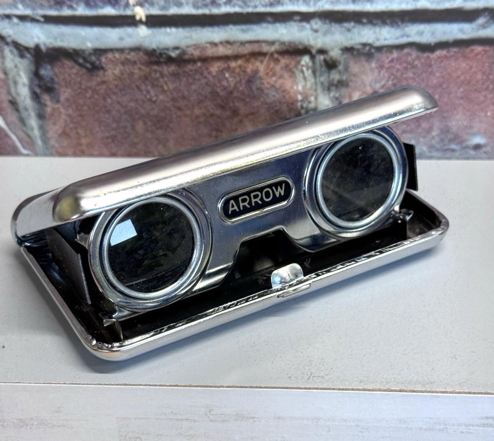 Vintage Arrow Folding Opera Binoculars Japan 2.5 X 4.25