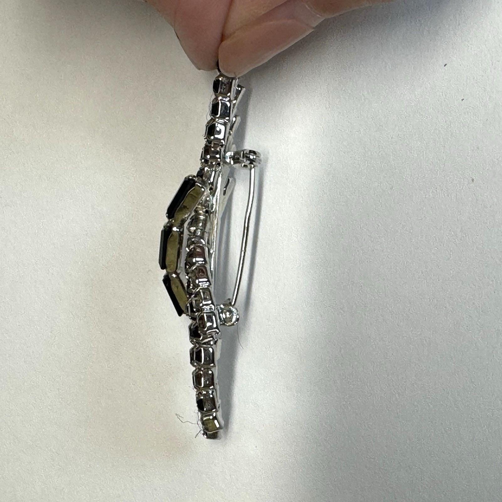 Broche Femme Vintage – Noir Jais Et Strass Transparents, Ton Argent, Forme Barrette