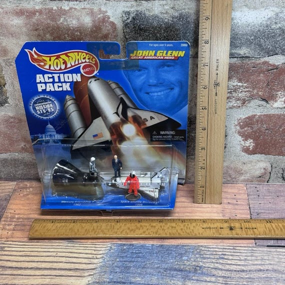 Hot Wheels Action Pack John Glenn, Friendship 7, Shuttle Discovery