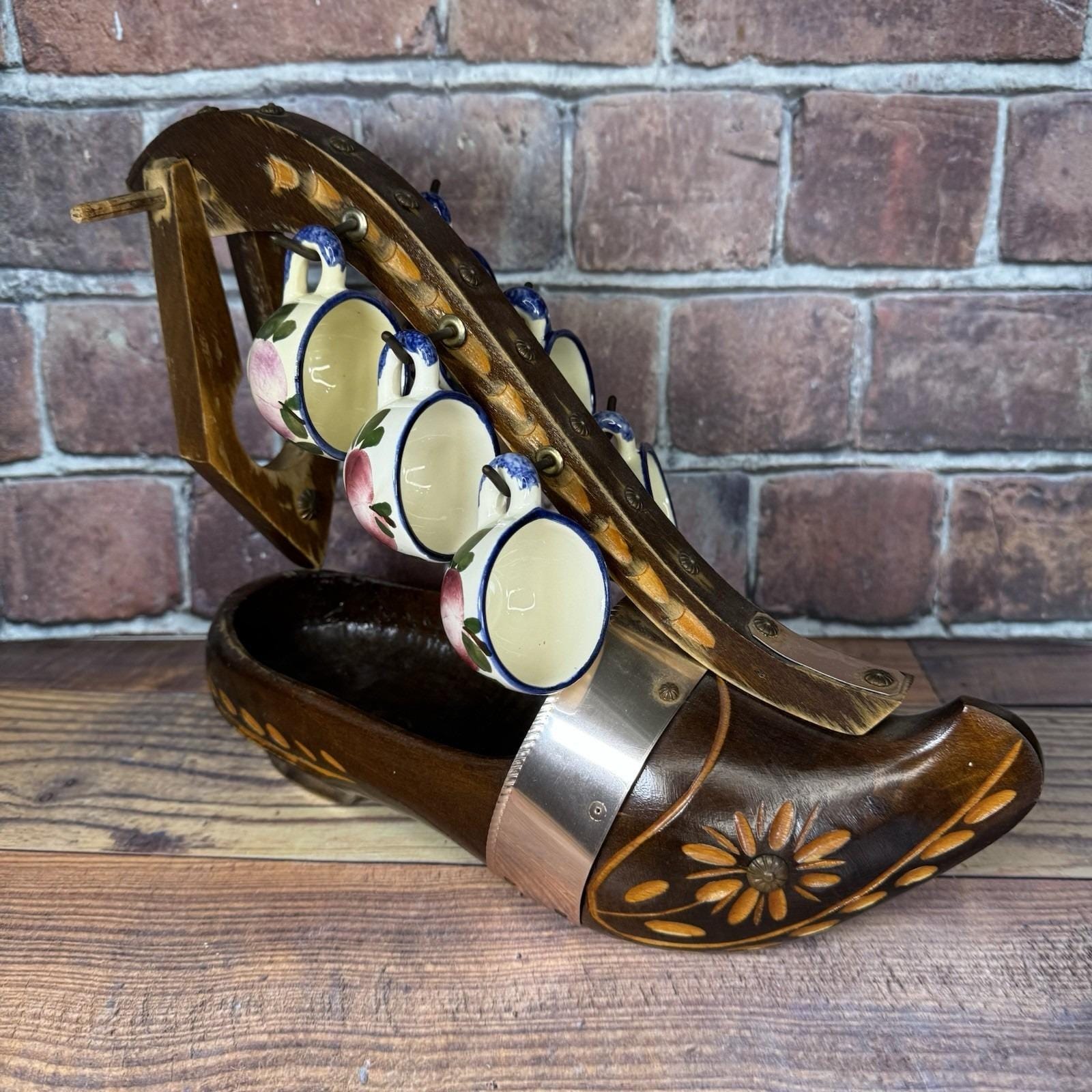 セール！フランス　アンティーク　ウッドハンドル　ボトルキャリー / ホルダー Vintage Dutch Clog Wine Bottle Holder Hand Carved Wooden Shoe W 6