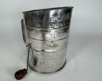 Vintage Bromwell's 3 Cup Measuring Flour Sifter  Wood Handle Farmhouse MCM