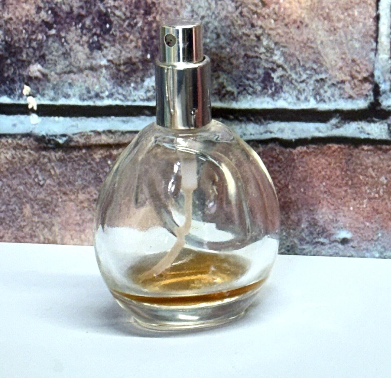 ヴィンテージChloé Eau de Toilette 30ml スプレー ヴィンテージ クロエ オードトワレ 香水スプレー 1.7オンス 50ml