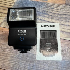 Vivitar Auto 30D Dedicated Flash Camera Attachment - Untested- With Manual