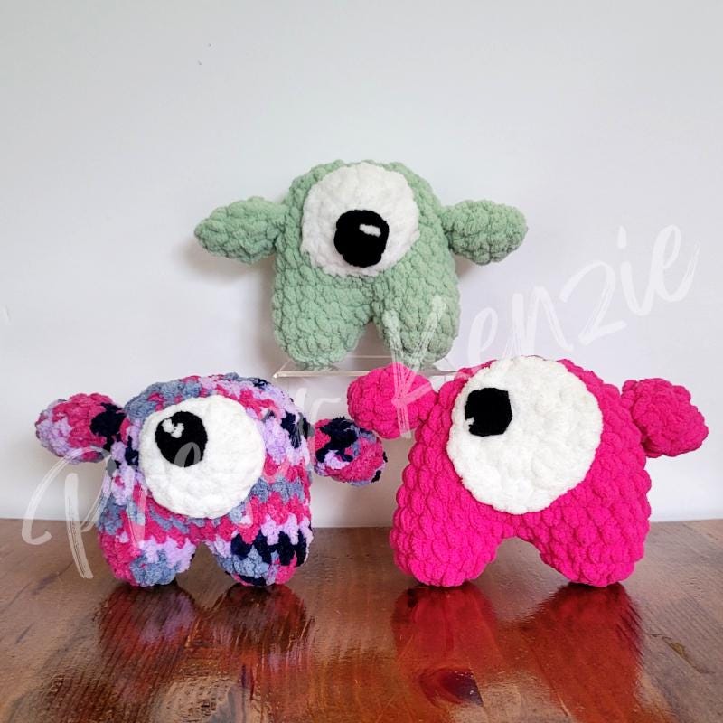 Monster Plushie • Handmade Crochet Plush Toy • Soft Blanket Yarn • Baby Gift Toddler Toy • Ready to Ship Gift - Thumbnail 4