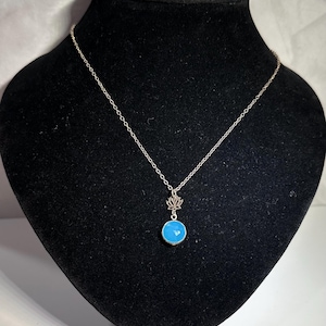 Collier en argent sterling à pendentif quartz bleu