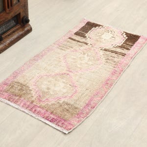 1x3 Beige Pink Turkish Small Rug, 1x3 Handmade Vintage Rug, Oushak Small Rug, Kitchen, Bathroom, Entryway Mat,Small Home Decor, Kilim Dormat