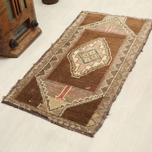 2x3 Ft Vintage Turkish Wool Rug | Neutral Earthy Brown Geometric Pattern | Small Boho Tribal Entryway Kitchen Mat