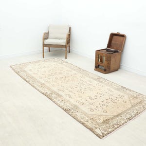 Alfombra turca vintage de pasillo de 1,2 x 2,95 m, color beige, estilo Oushak, alfombra de lana hecha a mano para pasillo, estilo bohemio neutro, alfombra de Anatolia.