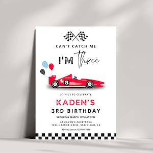 Invitation de fête d&#39;anniversaire de voiture de course rouge | Je ne peux pas m&#39;attraper, j&#39;ai trois ans | Téléchargement instantané | Modèle modifiable | Garçon RaceCar 3e anniversaire