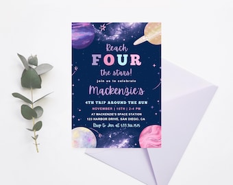 Födelsedagsinbjudan till "Reach Four the Stars" | Inbjudan till 4-årsdag för flicka i rymden | Redigerbar Canva-mall | Fest med galaxplaneter som tema