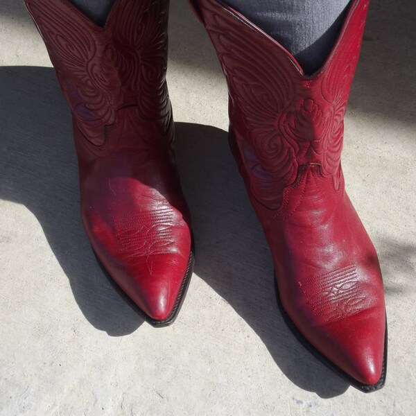 Vintage cowboy boots