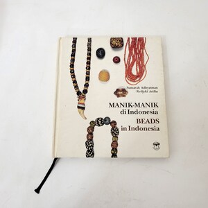 洋書 Manik-manik di Indonesia Beads This item is unavailable - Etsy