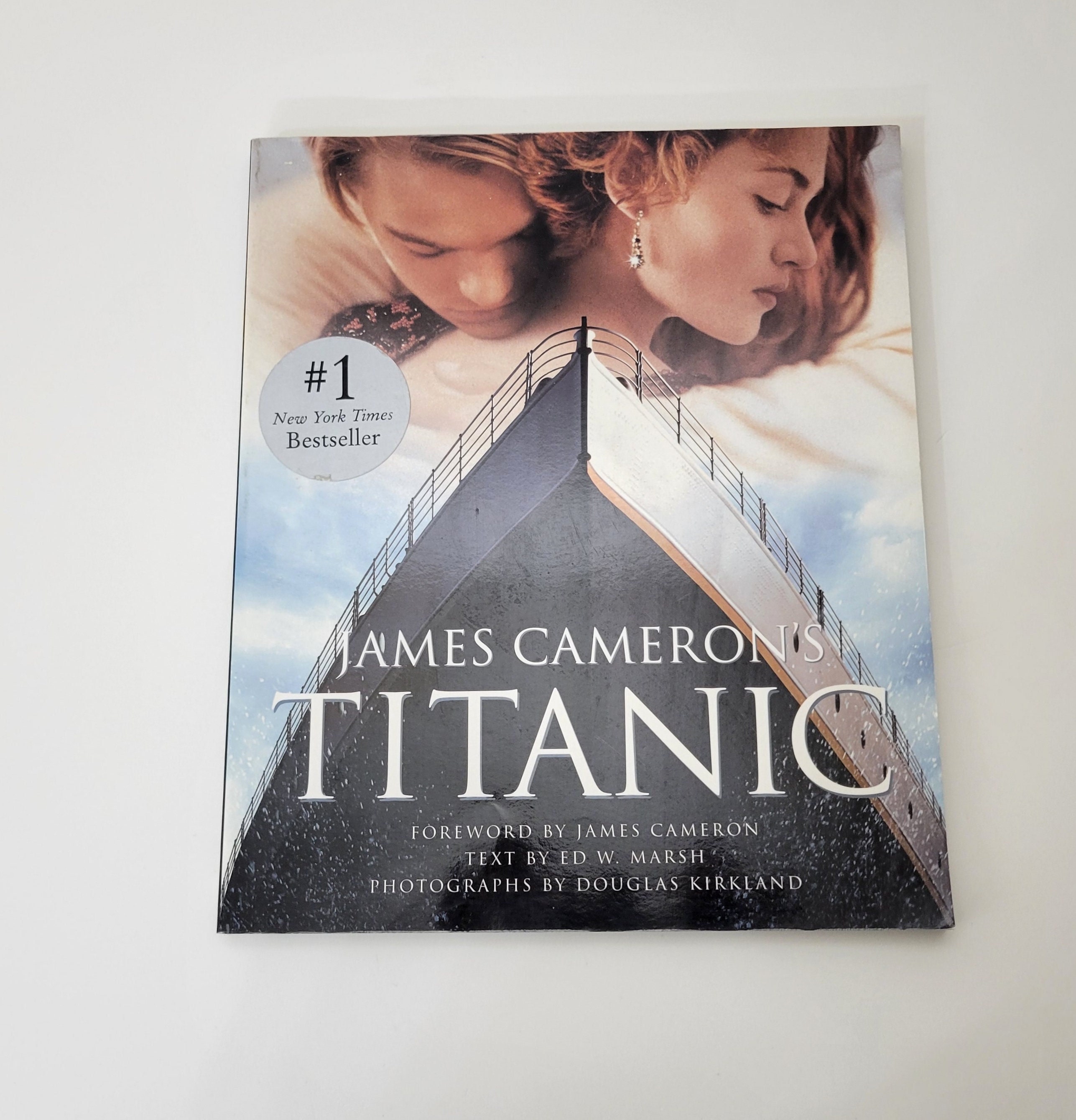 映画パンフレット集（Titanic, The Rock, etc） James Cameron's Titanic Text by Ed W. Marsh 1997 - Etsy