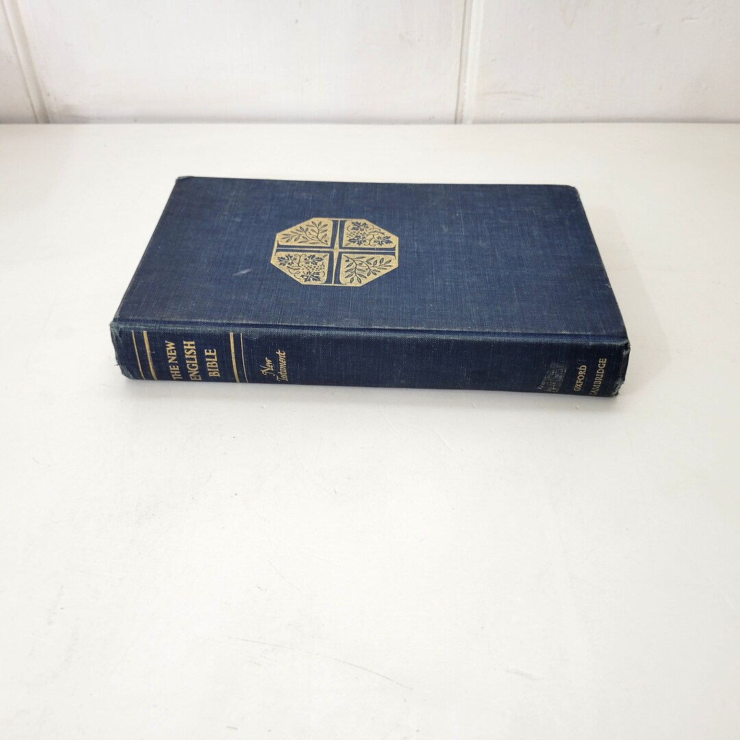 The New English Bible Preface by Alwyn Winton With Binding Errors - Etsy