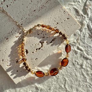 Pulsera de estilo vintage con cuentas de granos de café / Delicada pulsera de cuentas con forma de granos de café / Joyería de otoño de estilo vintage / Pulsera estilo Maillard