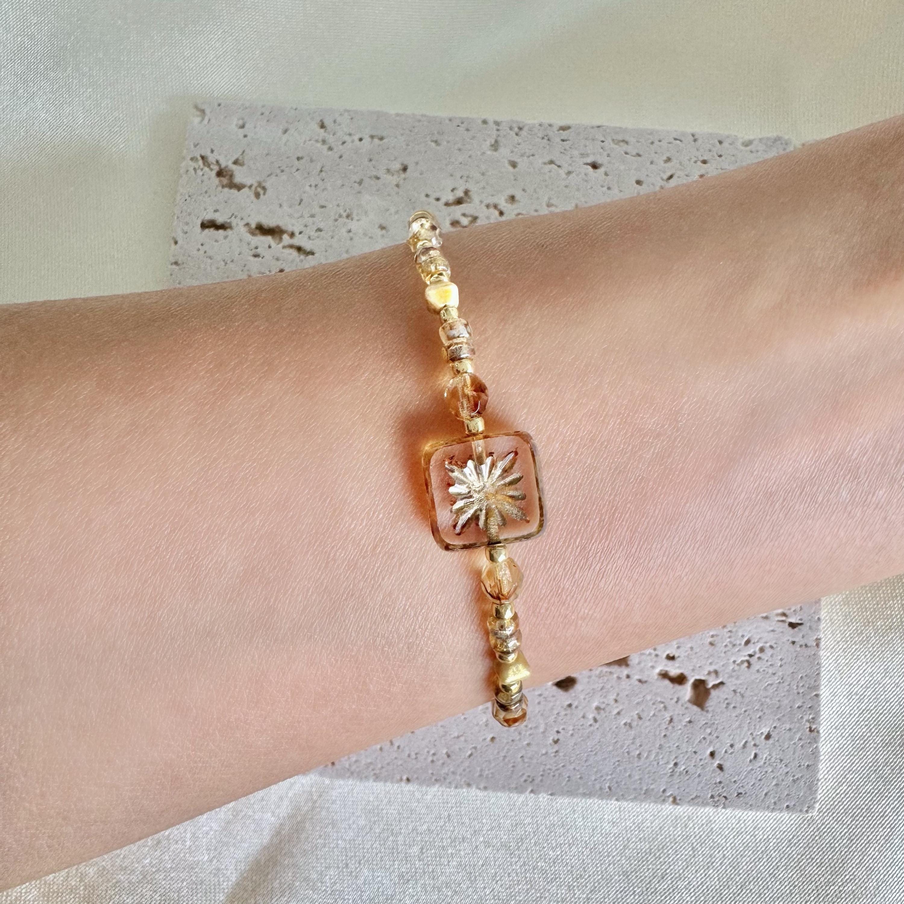 Czech Beaded Bracelet: Vintage Style Gold Accent Minimalist Jewelry