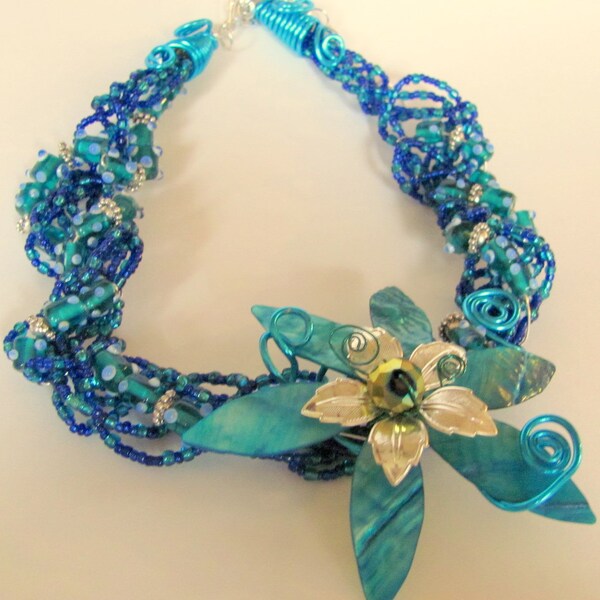 Star Flower Necklace