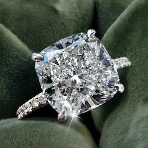 2.75 Carat Cushion Diamond Ring,2.75 Carat Diamond Ring,Cushion Diamond Ring,Cushion Engagement Ring, Hidden Halo Cushion Engagement Ring