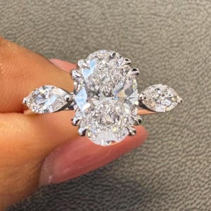 2 Carat Oval Diamond Engagement Ring, 2 Carat Diamond Ring, Oval Diamond Ring, Unique Oval Engagement Ring,Three Stone Oval  Engagement Ring