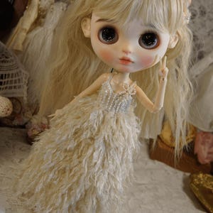 Blythe Feather Slip Dress, Blythe Doll Clothes, Blythe Vintage Dress, Dress for Blythe Neo Blythe Clothes, Custom Blythe Dress for ob22 ob24
