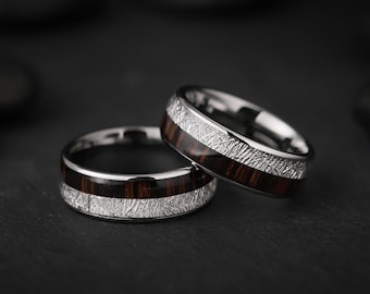 Anillo de meteorito para hombre, alianza de boda de madera de koa, anillo de compromiso de meteorito, alianza de boda de tungsteno para hombre, anillo de flecha con incrustaciones de madera.